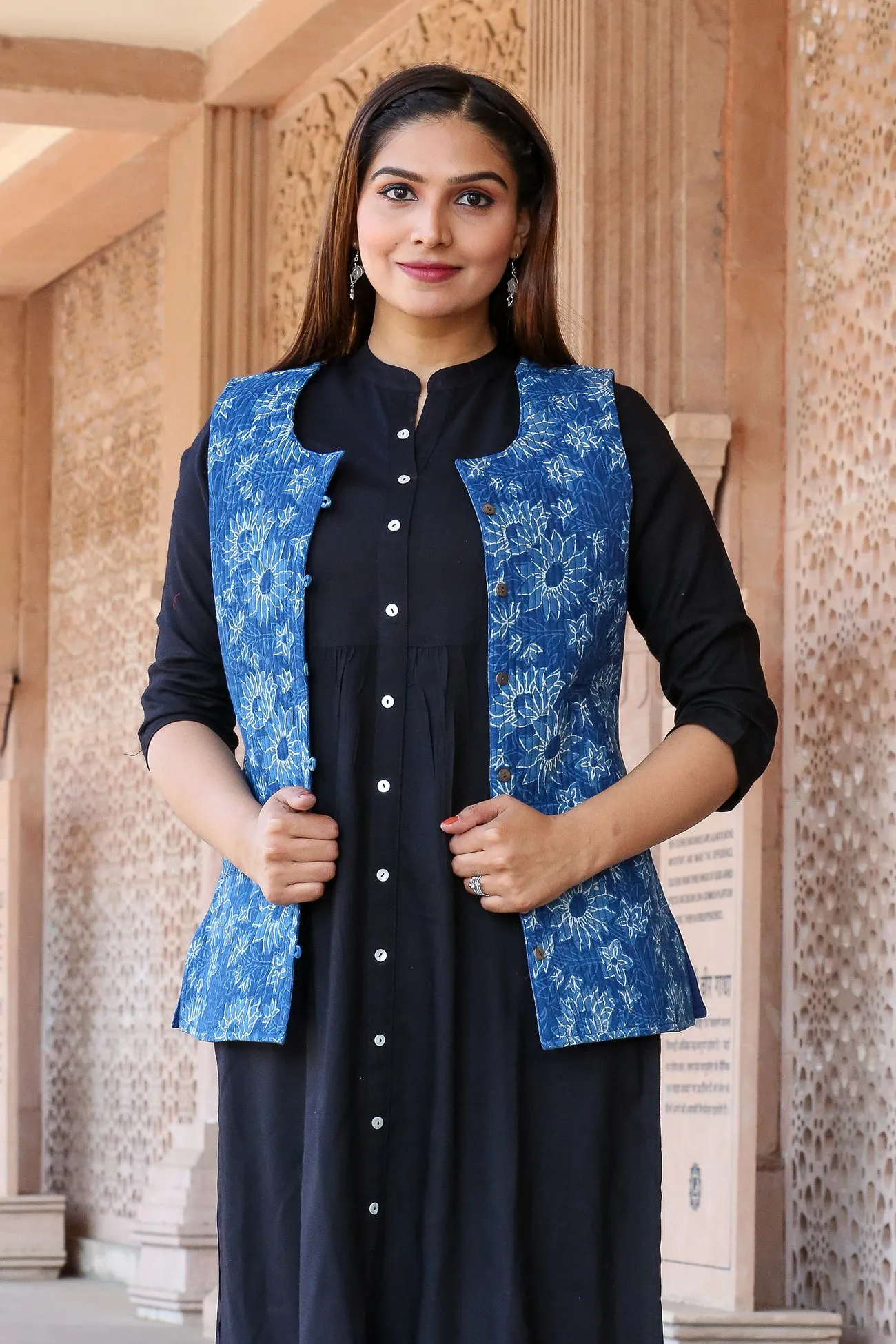 Cotton Quilted Jacket In Indigo Print