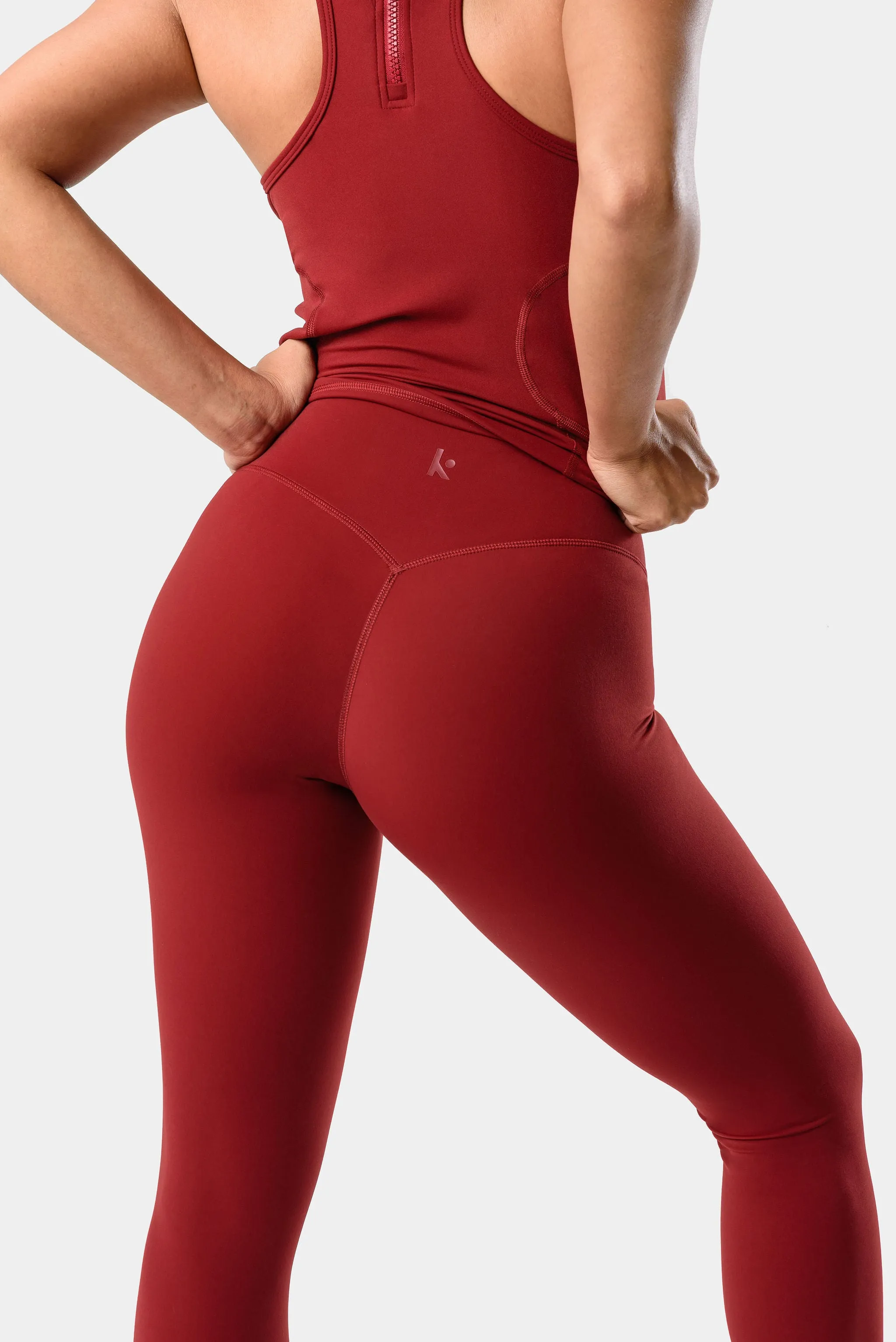 Featherlite Enhance Leggings 27" - Sun Dried Tomato