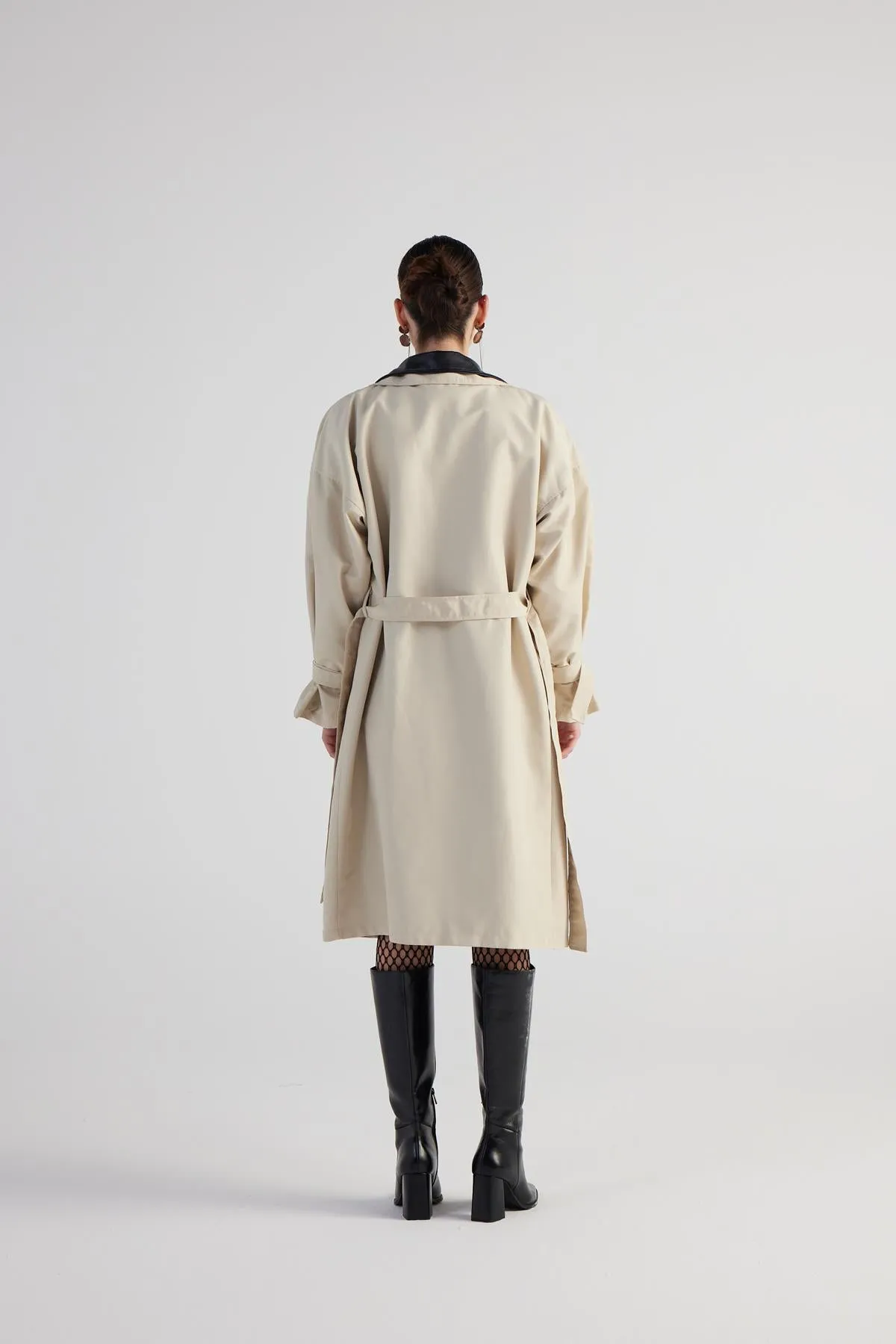 HLLY Women Cloak Trenchcoat Beige - Oak Park