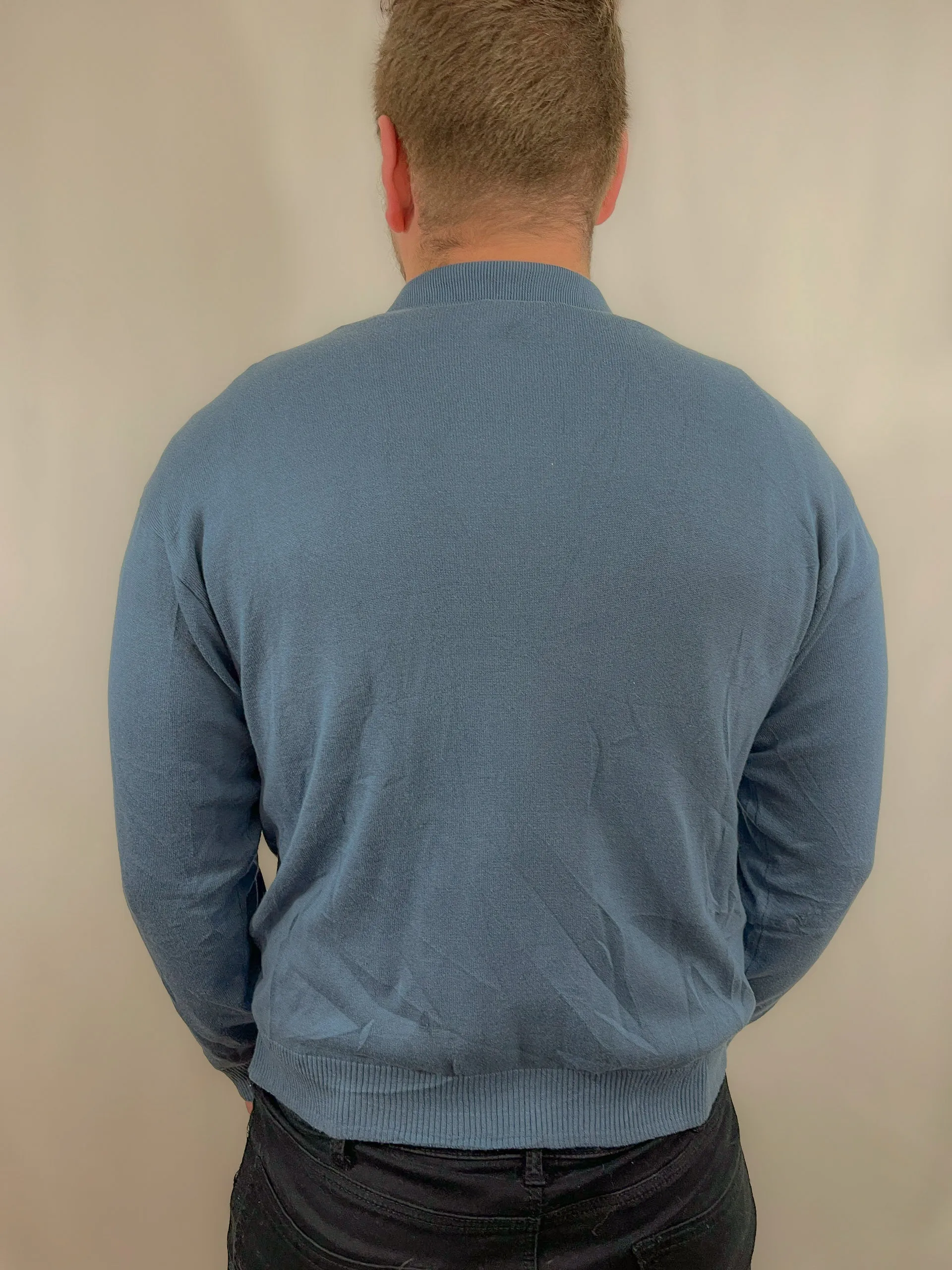 Lightweight Golf Sweater
