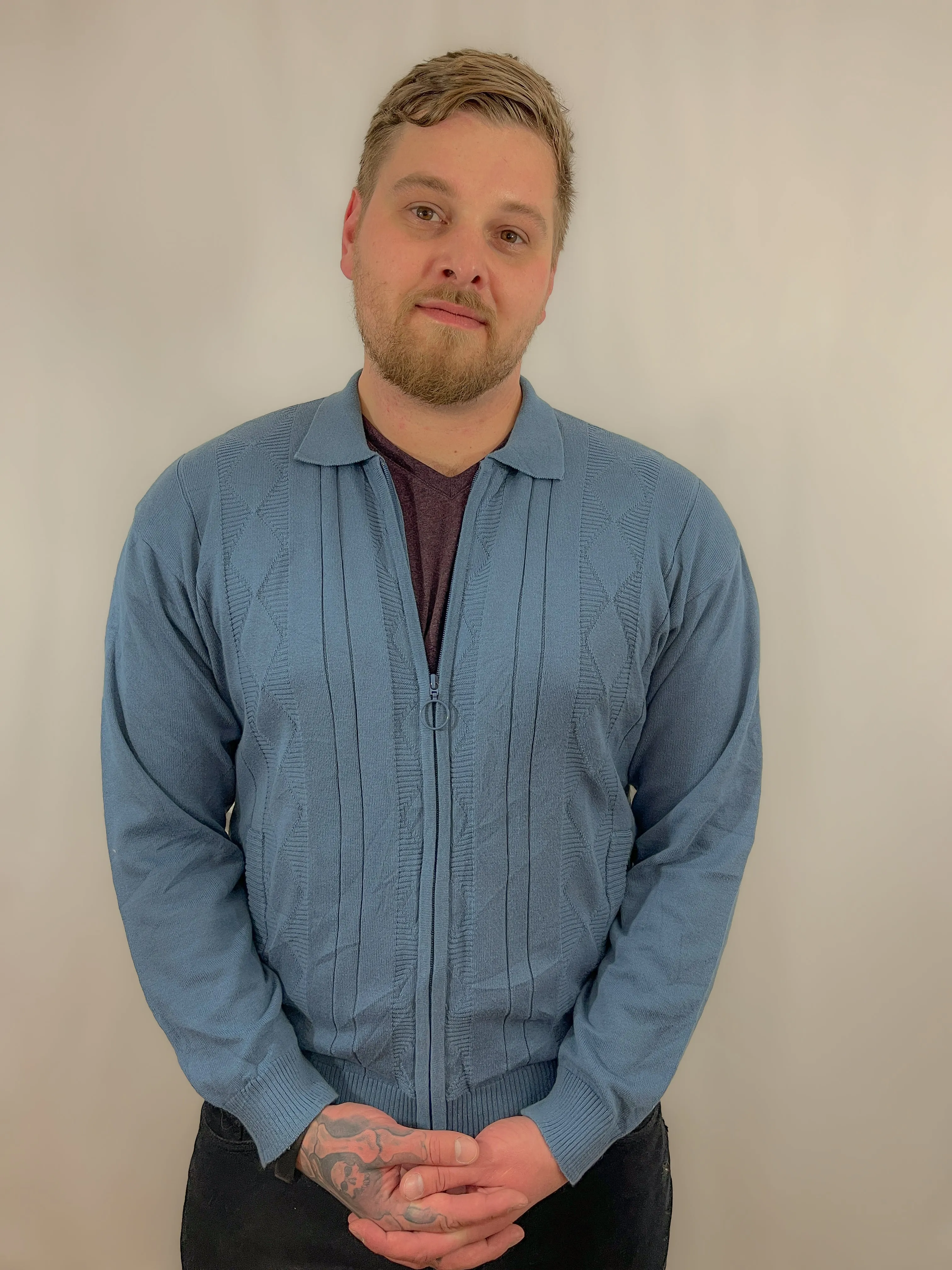 Lightweight Golf Sweater