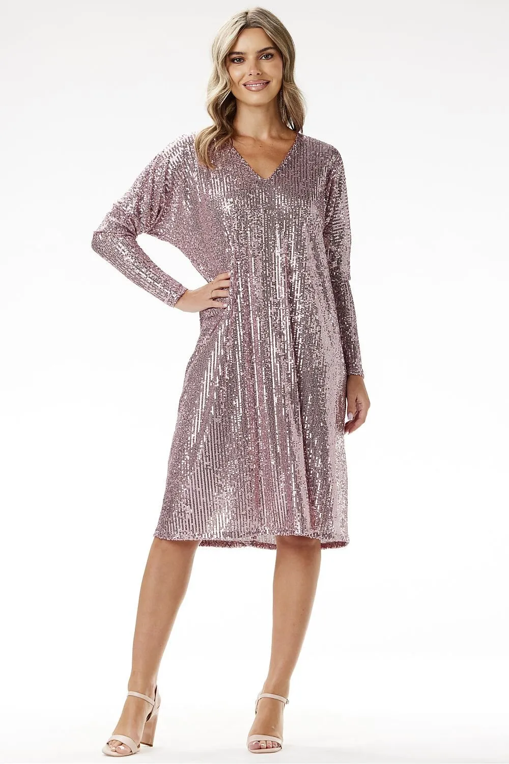 Long sleeves sequin trapeze cut evening dress