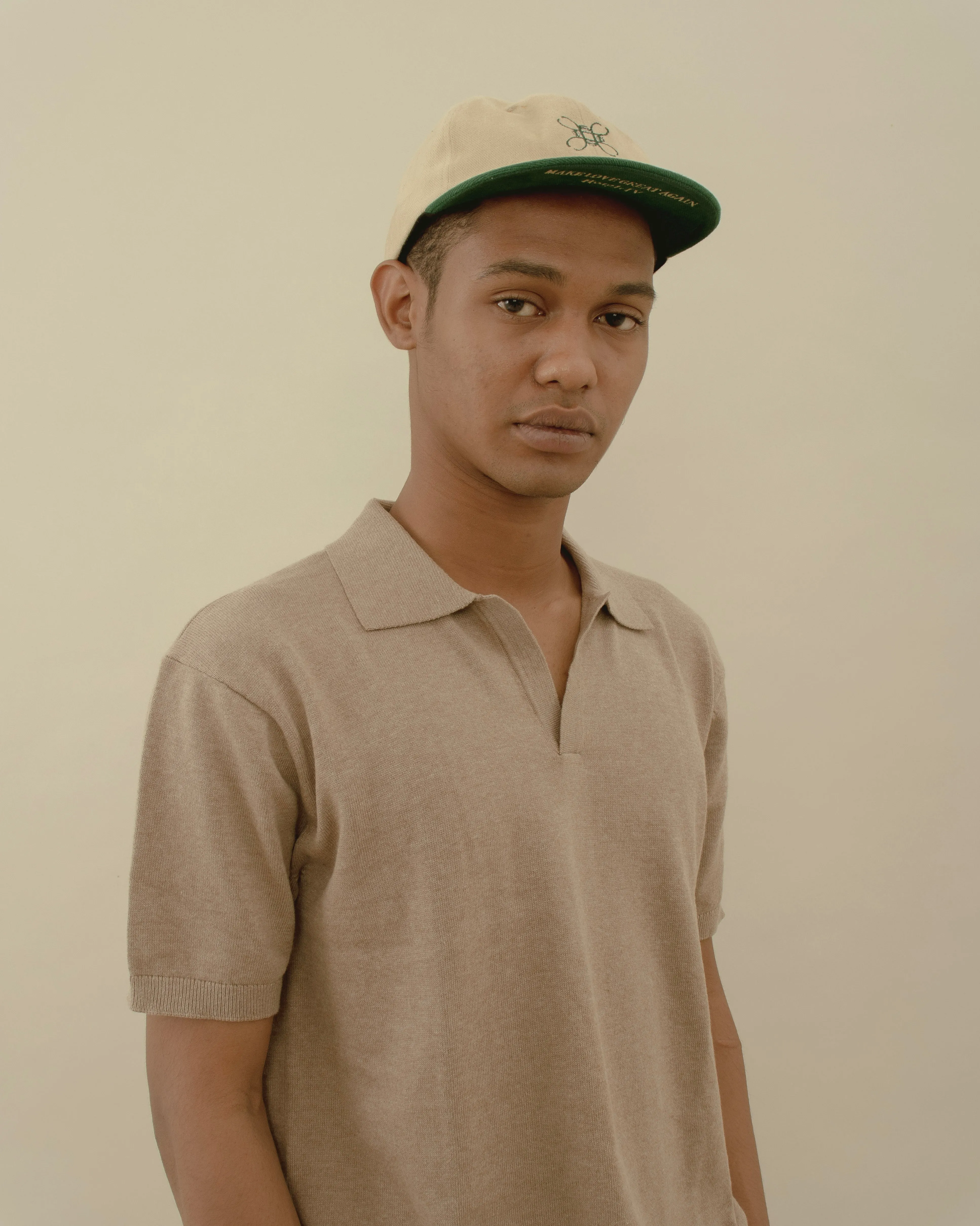 Men Basic Knit Polo T-shirt Brown