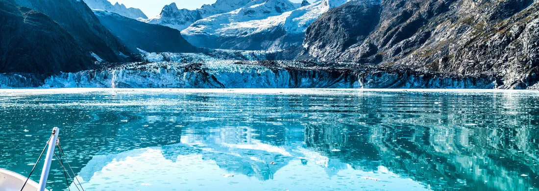 Noah Jigsaw Puzzle Cruise ship in Glacier Bay on the Johns Hopkins Glacier in Alaska, USA. Panoramic view in summer panorama 1000 pieces