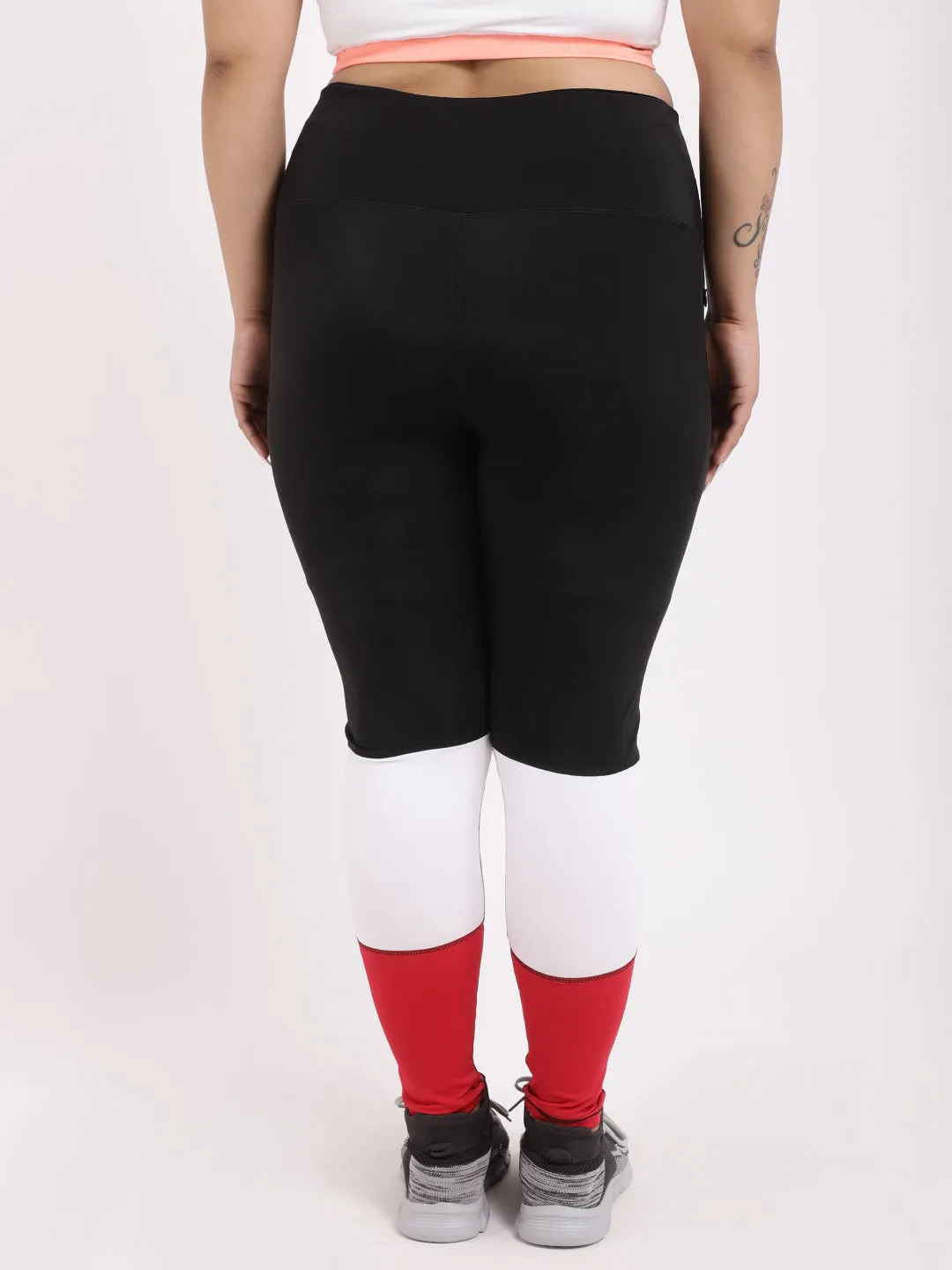 Red Black Tres Chic Leggings