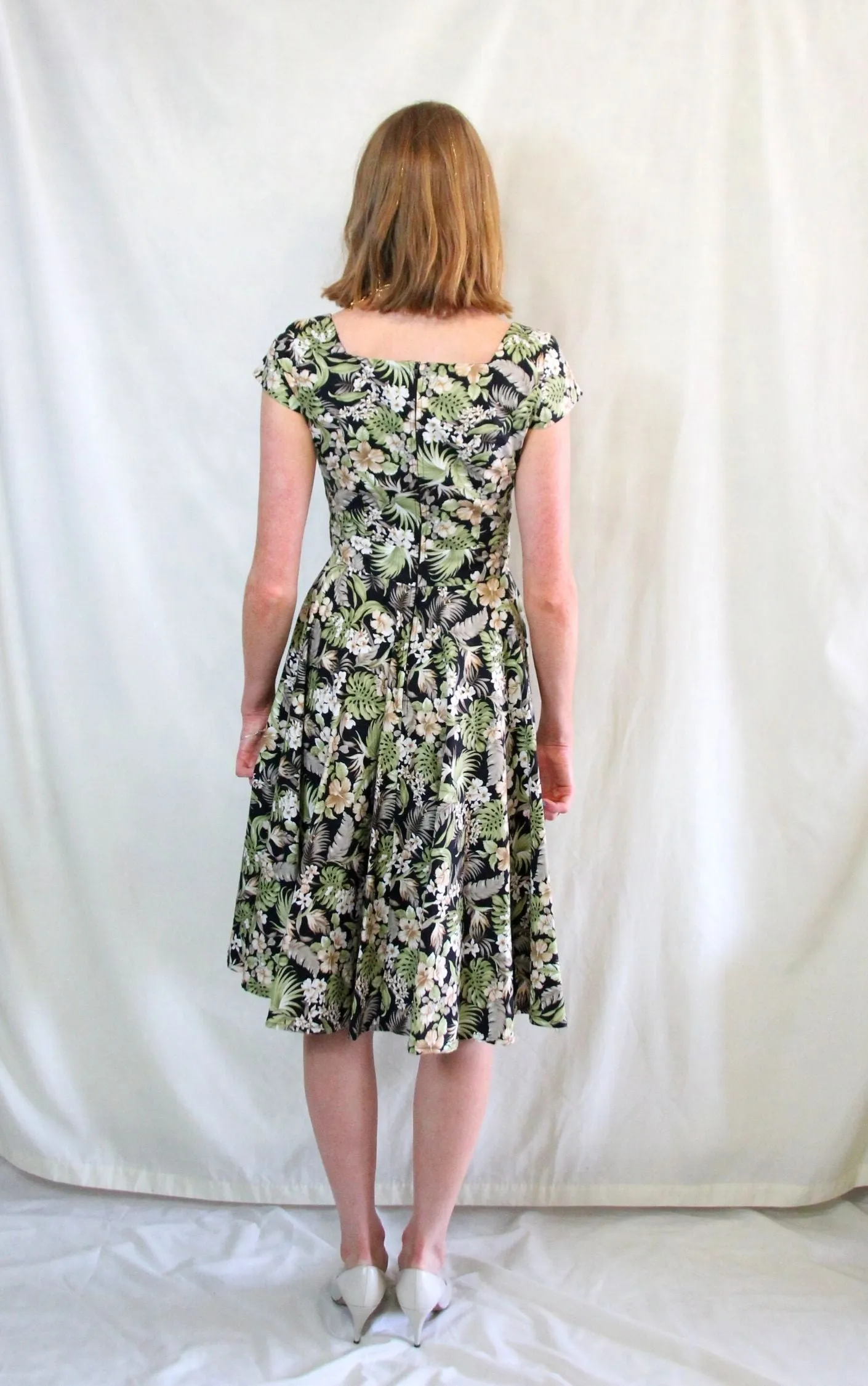 RENT Vintage Style 1950s Swing Dress