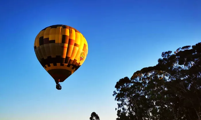 Sunrise Hot Air Balloon Experience incl Breakfast